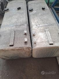 Nr. 2 Serbatoi IVECO STRALIS RIBASSATI