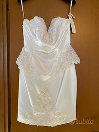 Abito da sposa corto