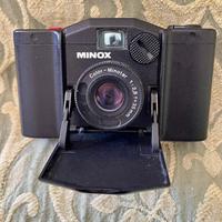 Macchina fotografica Minox 35EL con flash TC35
