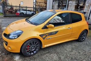 Renault Clio R27 F1 Team