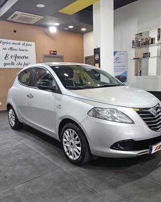 Lancia Ypsilon 1.2 GPL 69cv