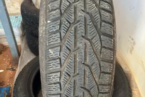 Gomme termiche Strial Winter 215/55/18