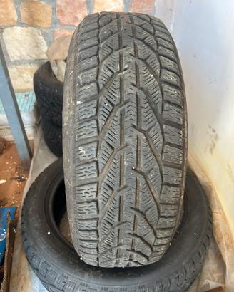 Gomme termiche Strial Winter 215/55/18