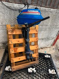 Fuoribordo evinrude