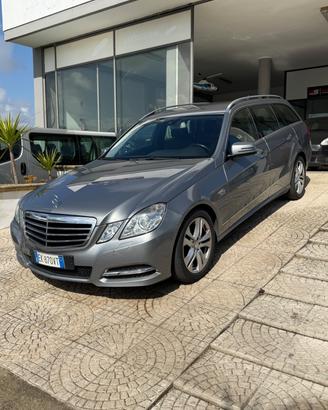 Mercedes-benz E 220 CDI S.W. BlueEFFICIENCY Avantg