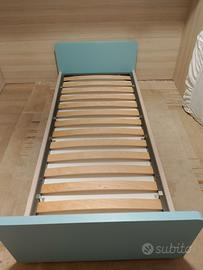 Letto singolo con doghe in legno