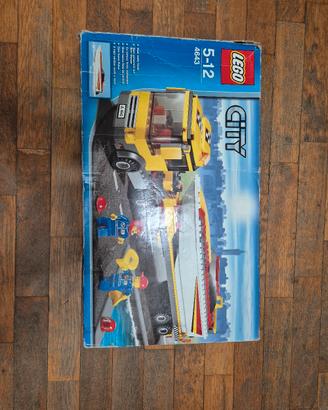 LEGO City 4643 Power Boat Transporter completo