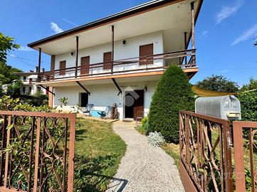 VILLA SINGOLA A NERVESA DELLA BATTAGLIA