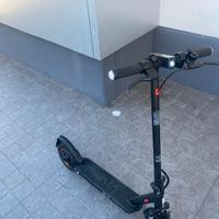 Monopattino elettrico vivobike