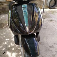 Beverly tourer 300 cc