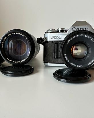 Canon AE-1 con obiettivi 35mm, 50mm, zoom 70-210