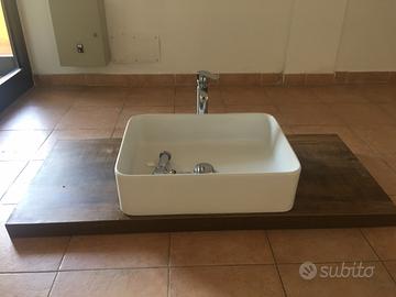 Lavabo con mensola legno