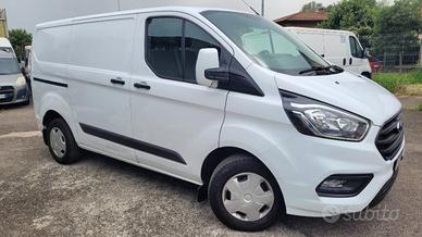 FORD Transit Custom 300 2.0 TDCi 130 PC Furgone Tr