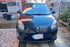 Renault Twingo 1.2 benzina 2009 – 157.000 km –