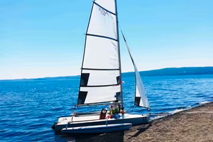 barca a vela trimarano astus 14.1