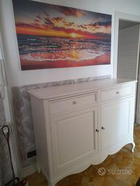 Madia bianca di legno