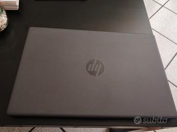 HP 255 15.6 RYZEN 5 RAM 8 SSD 512 GB