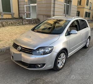 Golf Plus Highline 2.0 TDI 2010 - passaggio maggio