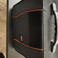 Valigetta porta CD con 236 posti