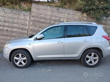 Toyota rav-4 