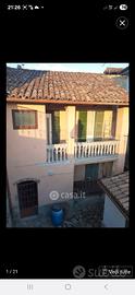 Casa in borgo storico piemontese