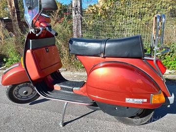 Vespa Piaggio PX 200 E