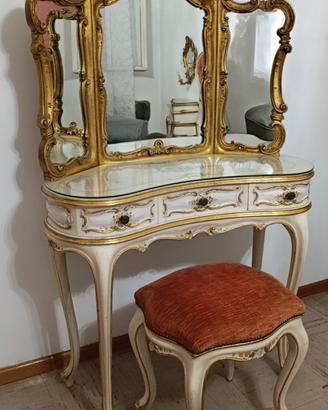 Toilette da camera con seduta imbottita in Stile 