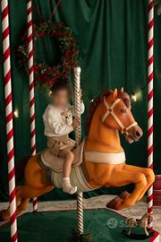 Cavallo cavalcabile in resina