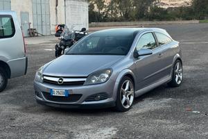 Opel Astra H
