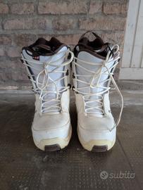 scarponi snowboard taglia 40