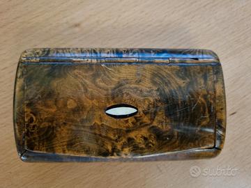 Tabacchiera in legno pregiato