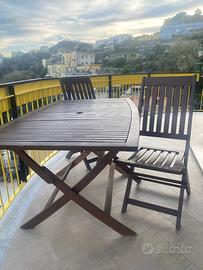 Tavolo di legno pieghevole + 4 sedie pieghevoli