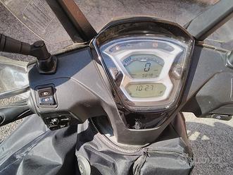 Kymco People 200i - 2024