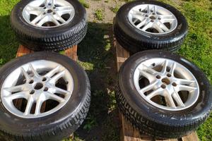 Ruote Cerchi in lega Gomme 185/65R14