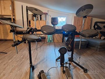 batteria elettronica Alesis DM6