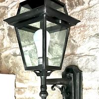 Lampione in ferro battuto