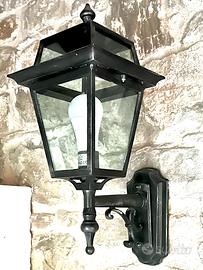 Lampione in ferro battuto