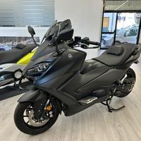 YAMAHA T-Max 560 SPORT GARANZIA 7 ANNI