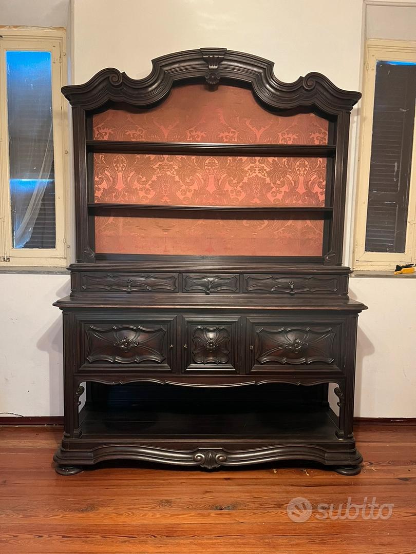 Credenza antica Arredamento e Casalinghi In vendita a Novara