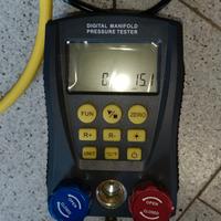 pompa vuoto , misuratore pressione multi e bombola