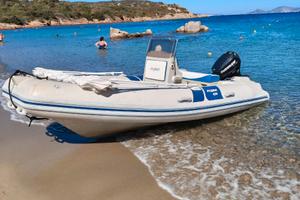 gommone Flayer 450