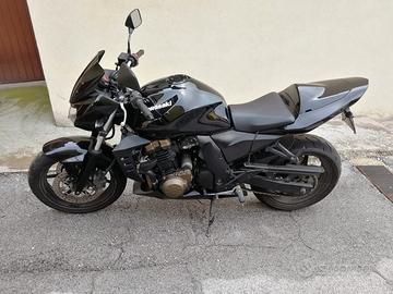 Kawasaki Z 750 - 2005