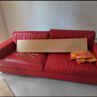 divano rosso 