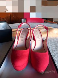 Scarpe camoscio rosso, con plateau tag.37