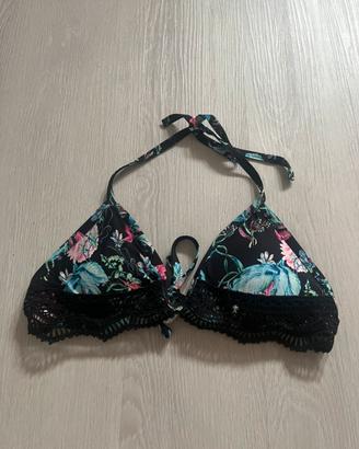 Costume tezenis floreale