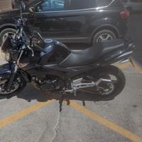 Suzuki GSR 600
