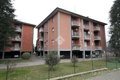4 LOCALI A SOVICO