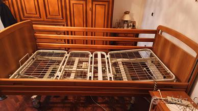 letto elettrico per degenza  o riabilitazione