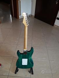 Imitazione Fender strat