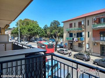 Ampio e luminoso Bivani arredato Villa Dante